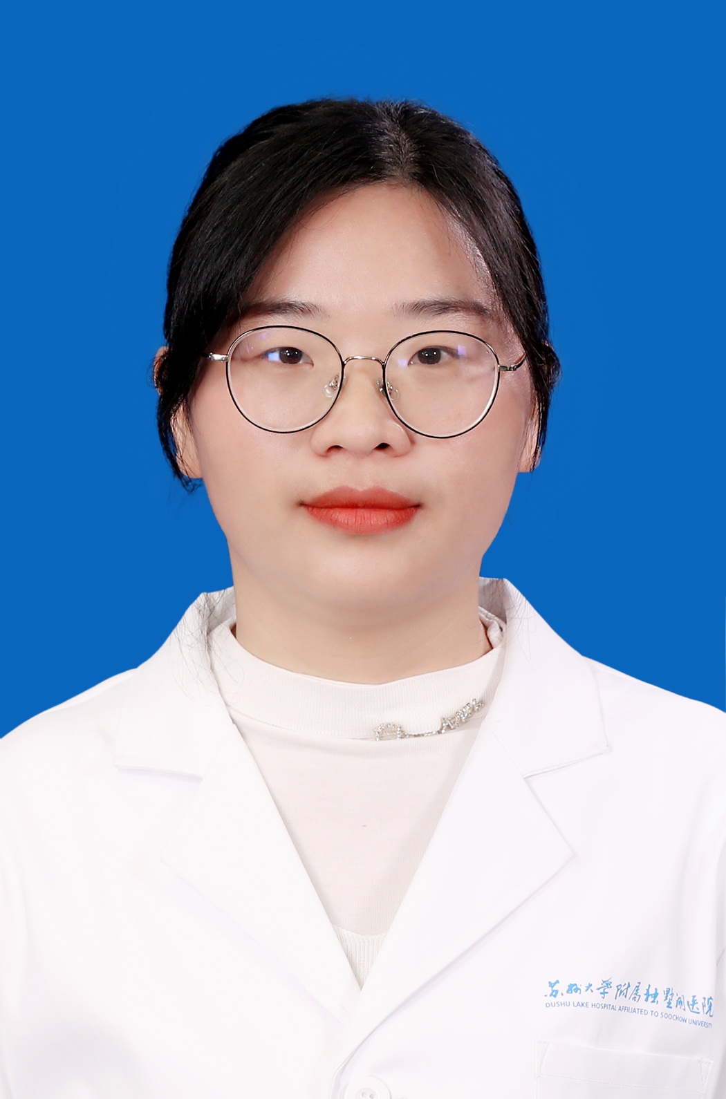 张婷
